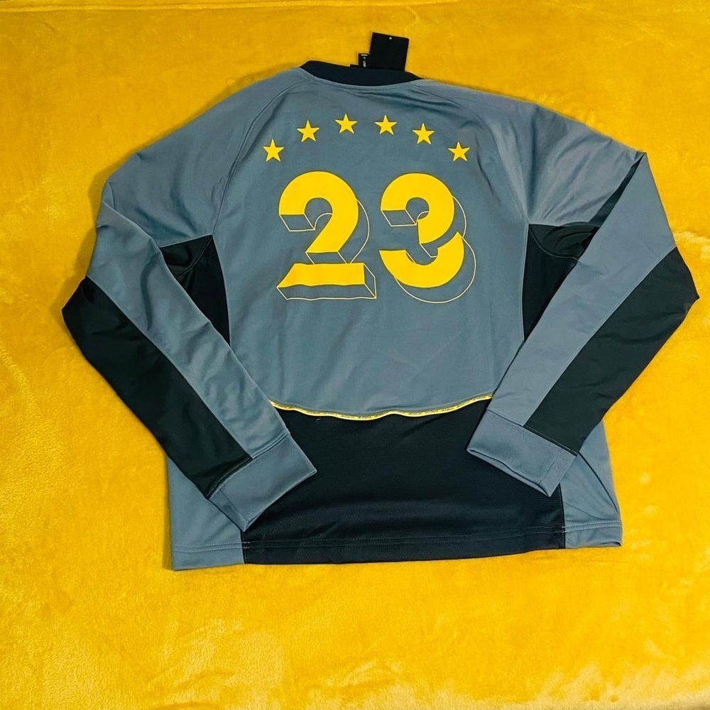 Nike air Jordan legacy sweater sweatshirt - Picture 2 of 5